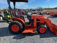 Kubota B3200HST