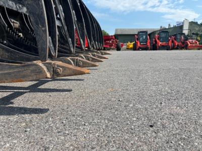 Part Number: Titan Attachments 84" Extreme Root Grapple Rake Attachment