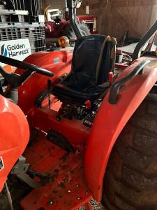 Part Number: Kubota L4701HST