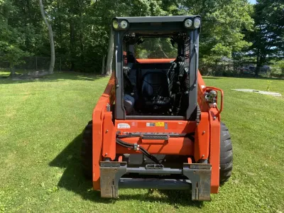 Part Number: Kubota SSV75HRC