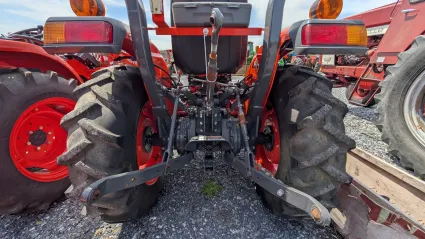 Part Number: Kubota L3901HST