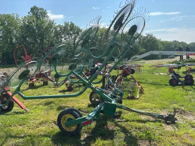 Part Number: John Deere 702