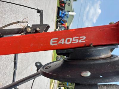 Part Number: Kubota TE4052T