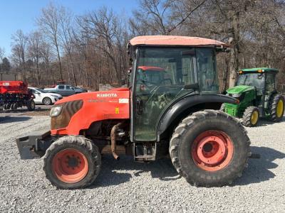 Part Number: Kubota M8540HDNBC10