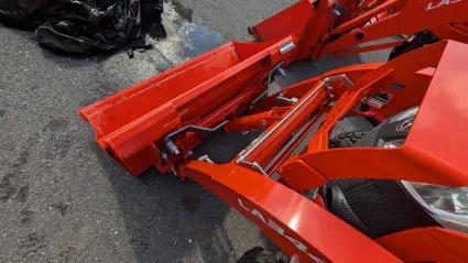 Part Number: Kubota BX2380R14V-1