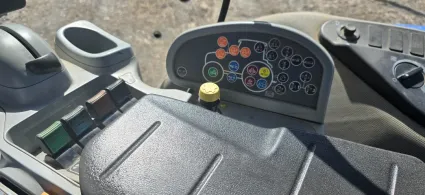 Part Number: New Holland T8.360