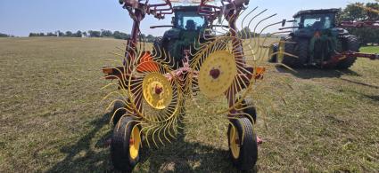 Part Number: New Holland PROCART 1428 PLUS