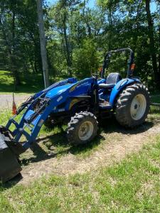 Part Number: New Holland BOOMER 4060