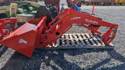 Part Number: Kubota LA1154A
