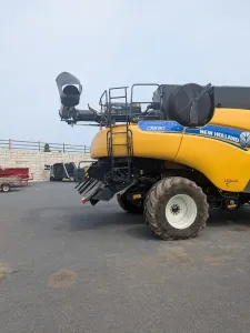 Part Number: New Holland CR8.90 AGG SHAKE