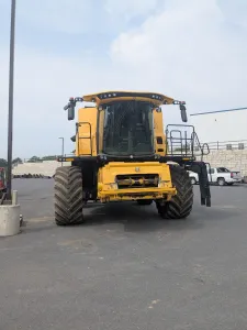 Part Number: New Holland CR8.90 AGG SHAKE