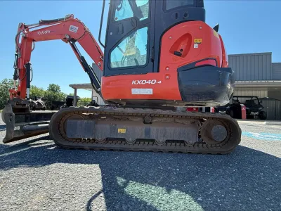 Part Number: Kubota KX040-4R3