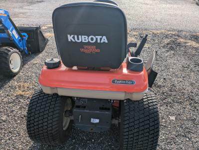 Part Number: Kubota T2080