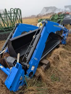 Part Number: New Holland 632TL