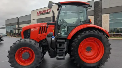 Part Number: Kubota M7-152D