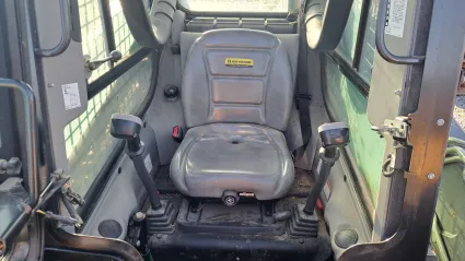 Part Number: New Holland L220