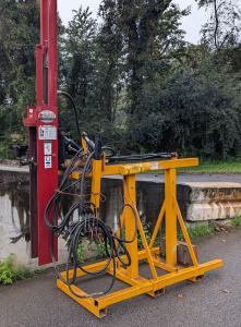 Part Number: Brown Welding Post Pounder