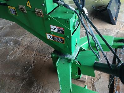 Part Number: John Deere 946