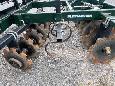 Part Number: Plotmaster pm-803