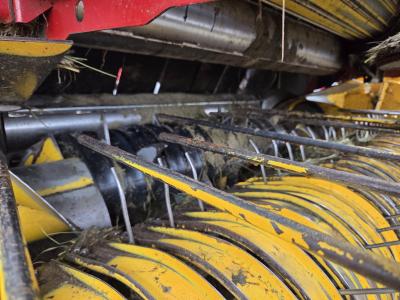Part Number: New Holland RB450
