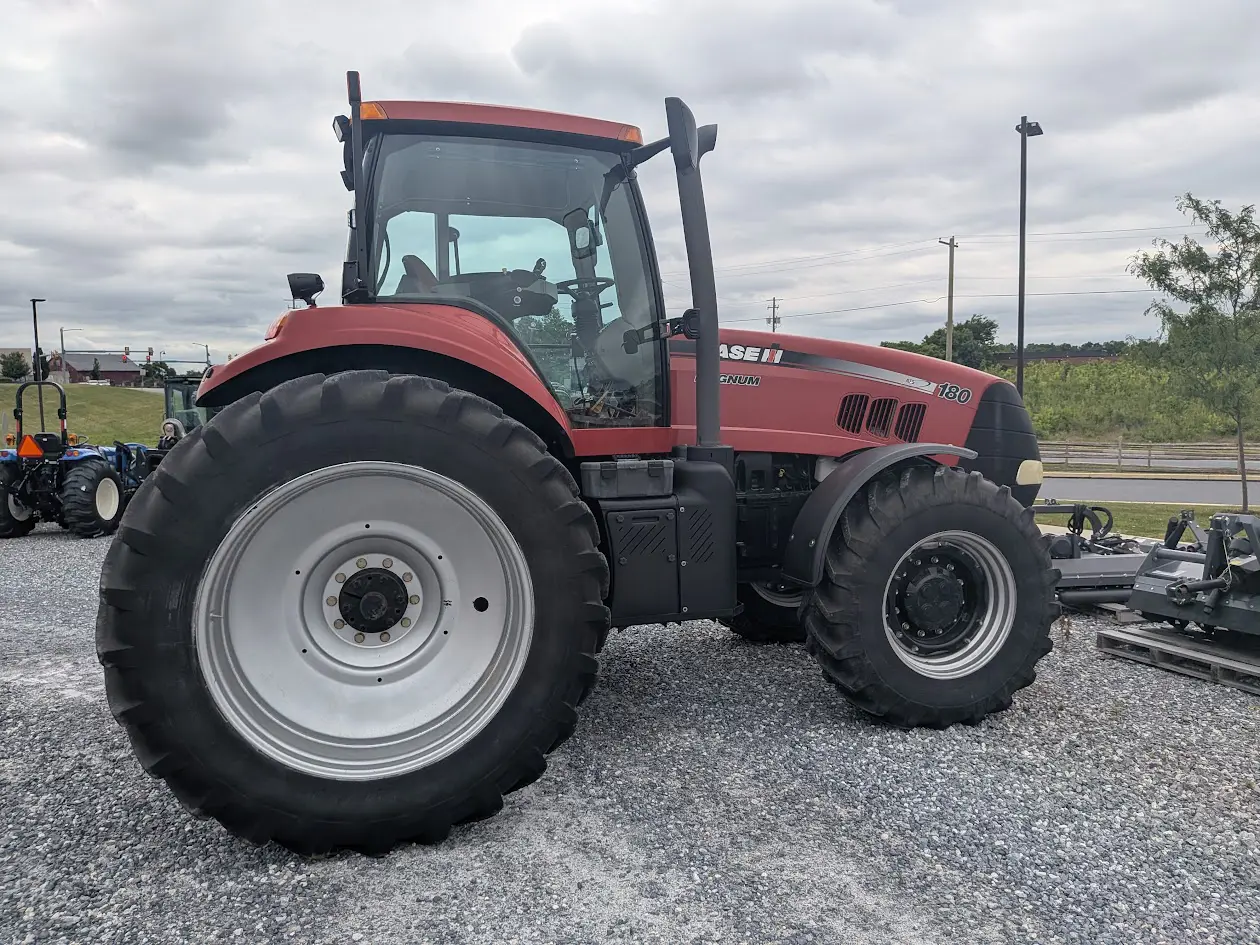 Case-IH MAGNUM 180
