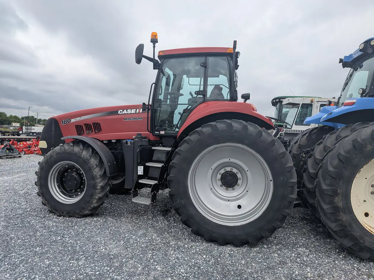 Case-IH MAGNUM 180