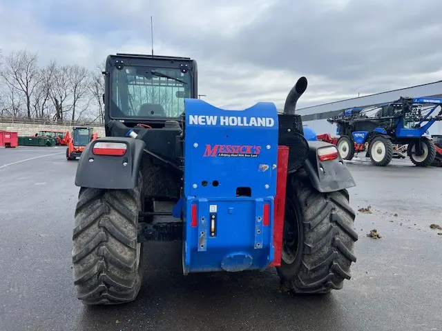 New Holland LM6.32 T4B
