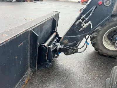 Part Number: New Holland LM6.32 T4B