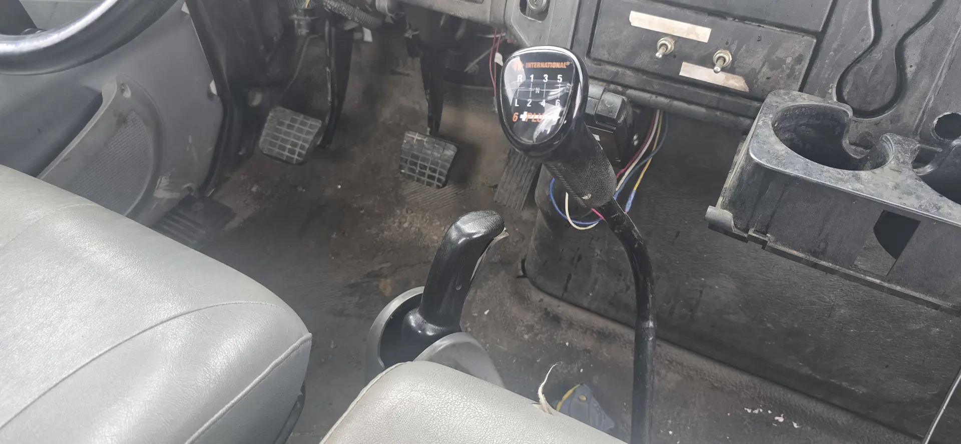 International 4300