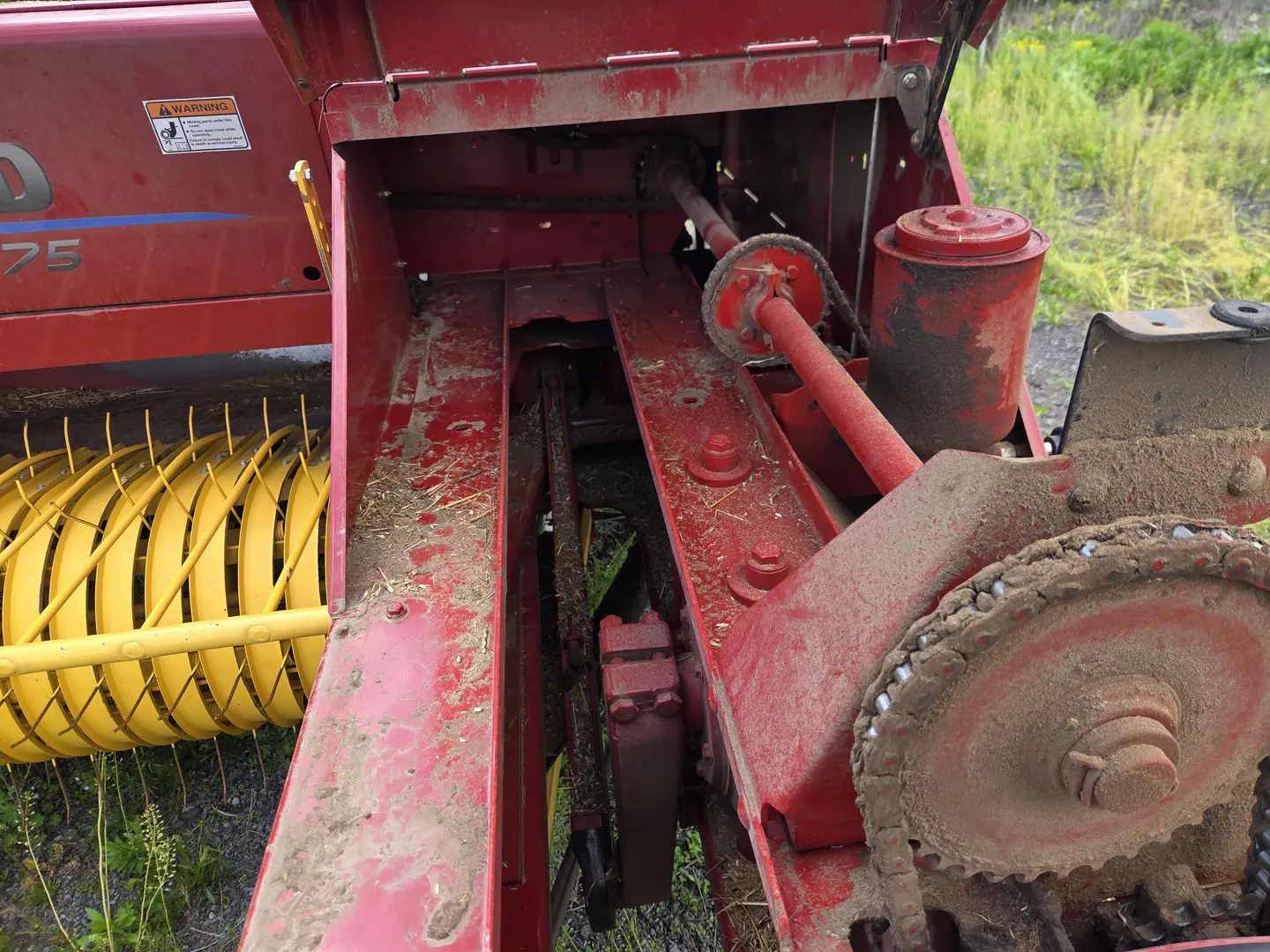 New Holland HAYLINER 275