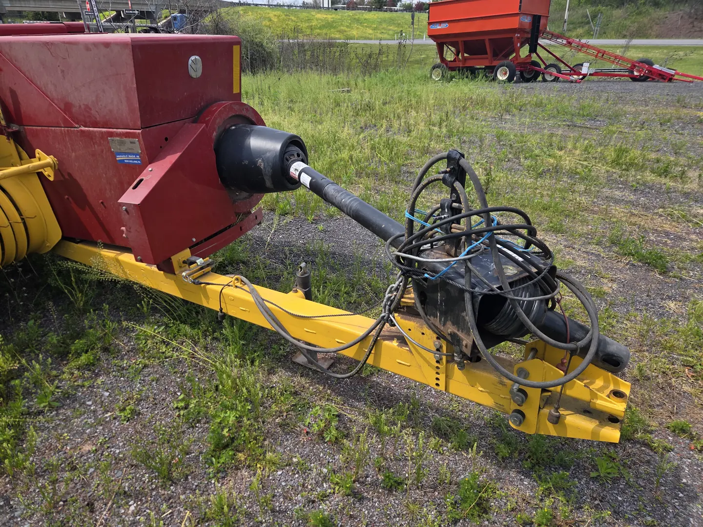 New Holland HAYLINER 275