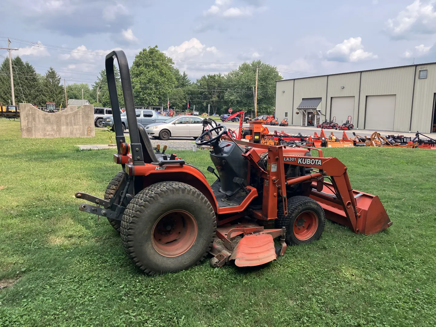 Kubota B1700