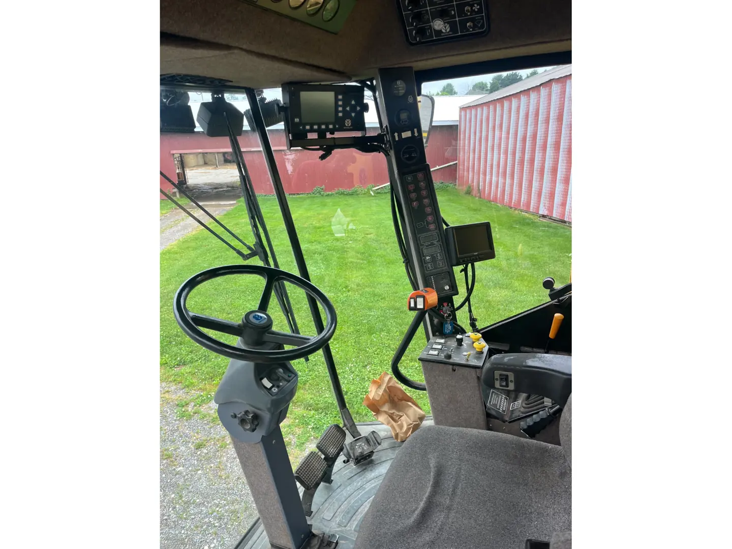 New Holland TR99