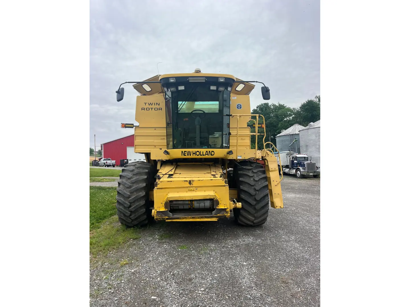New Holland TR99