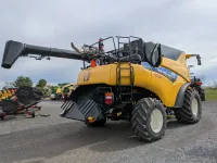 New Holland CR7.90 AGG SHAKE
