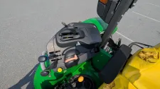 John Deere 5085E