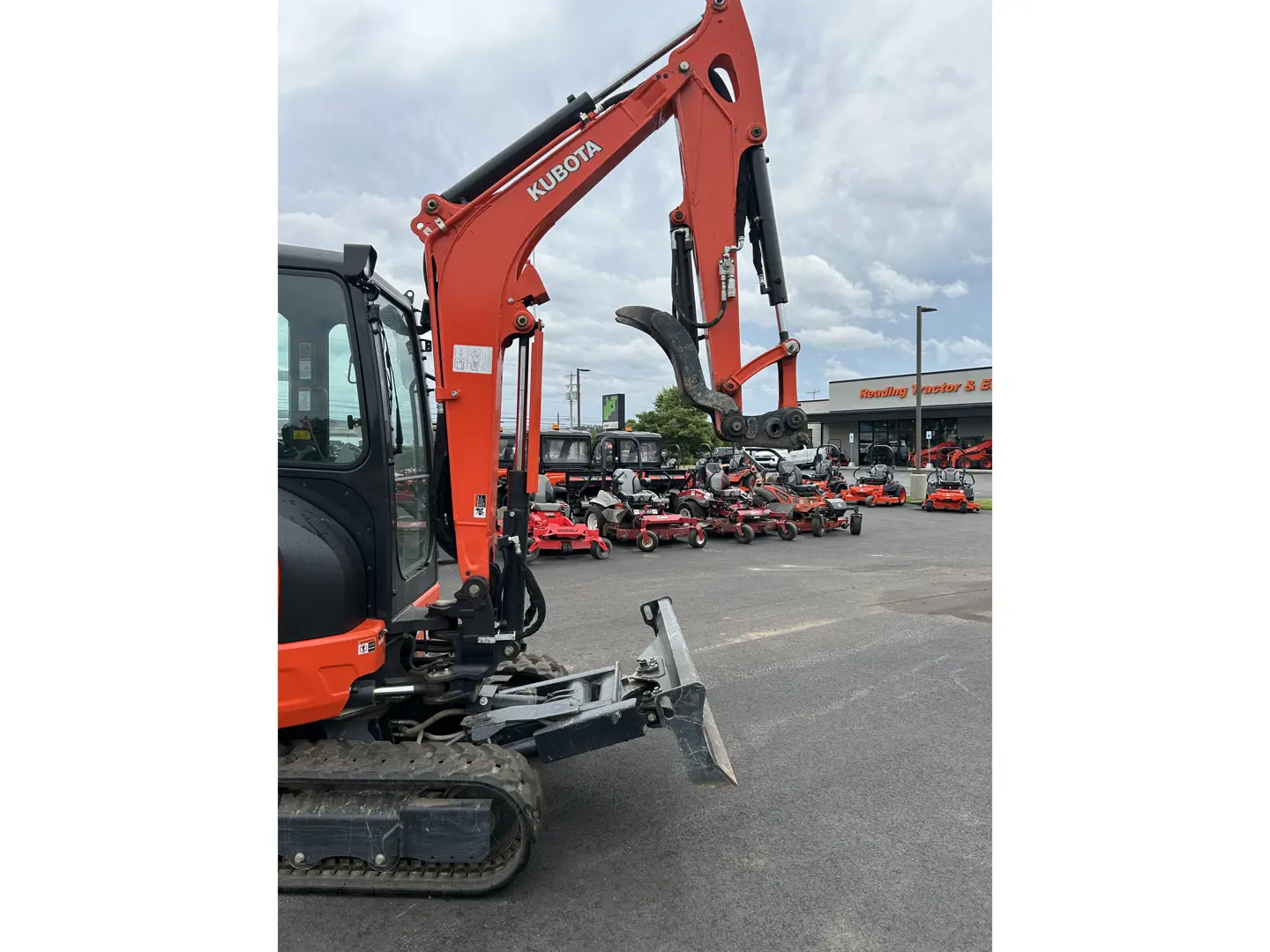 Kubota KX033-4R3A