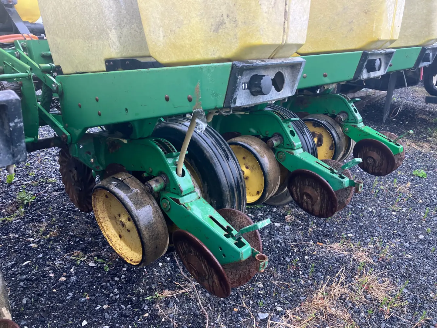 John Deere 7200