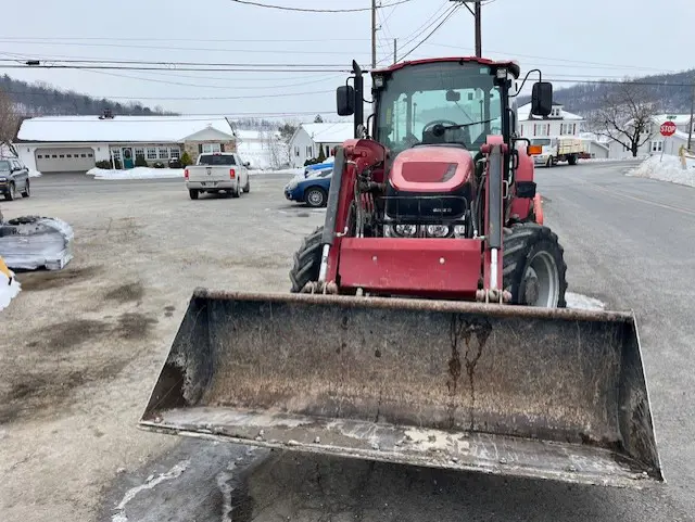Case-IH FARMALL 75C