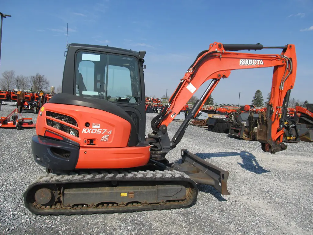 Kubota KX057-4R3P