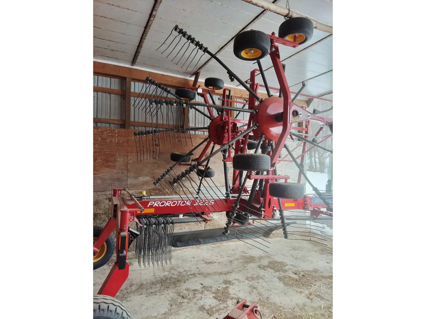 New Holland PROROTOR 3226