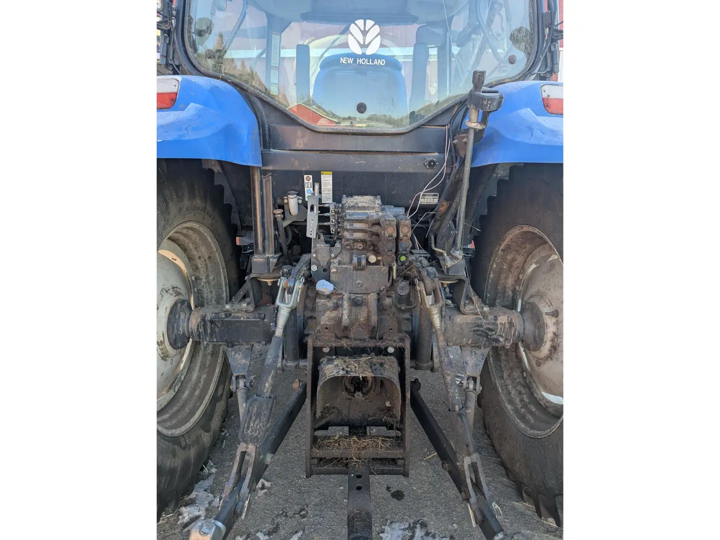 New Holland T6030