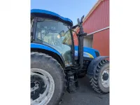 New Holland T6030