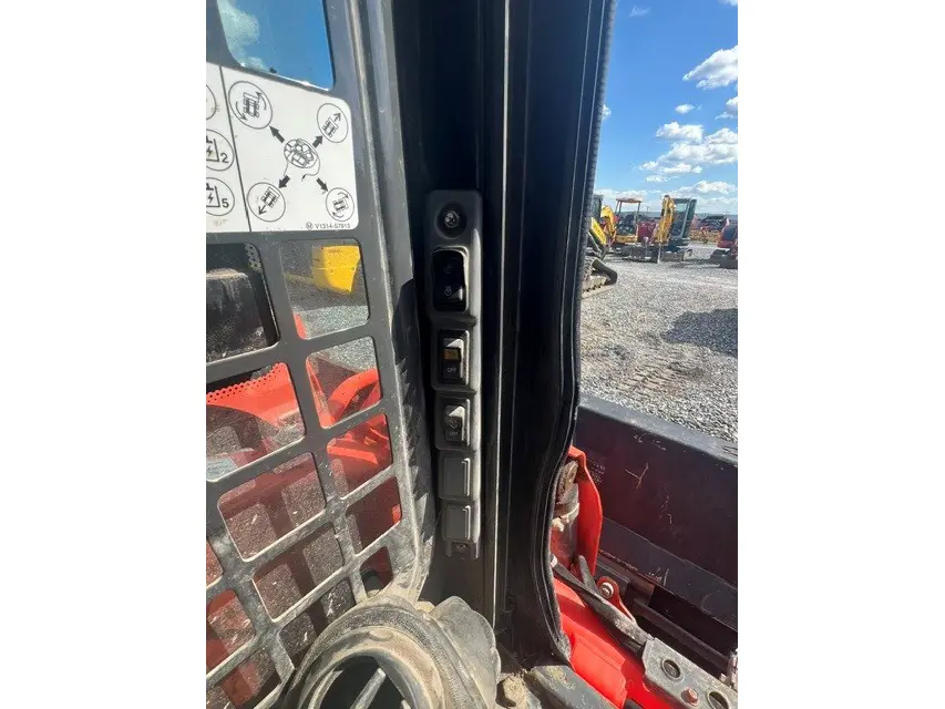 Kubota SSV75PHFRC
