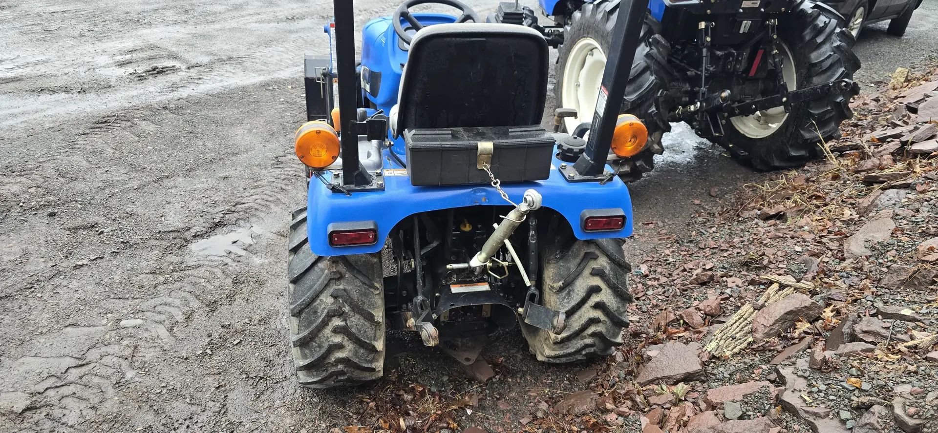 New Holland TZ22DA