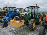 John Deere 5100E