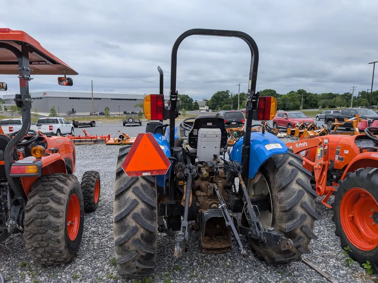 New Holland TN60A