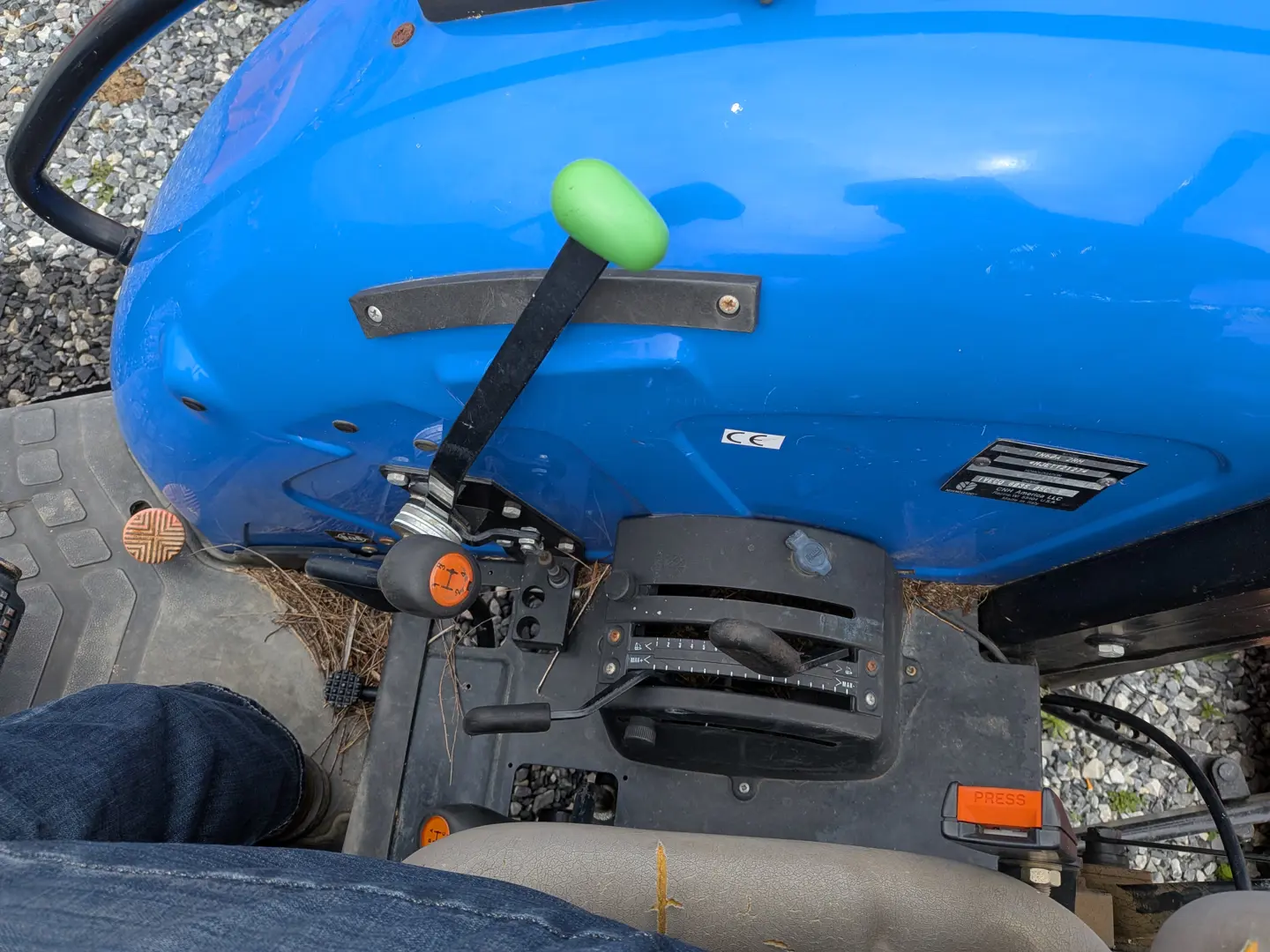 New Holland TN60A