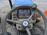 New Holland TN60A