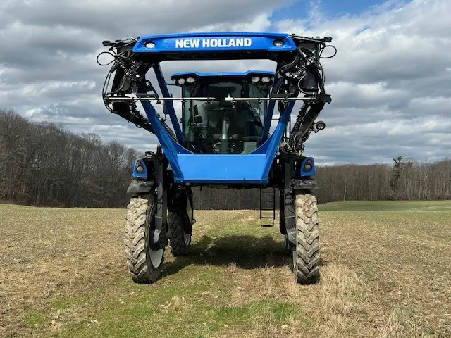 New Holland SP310F